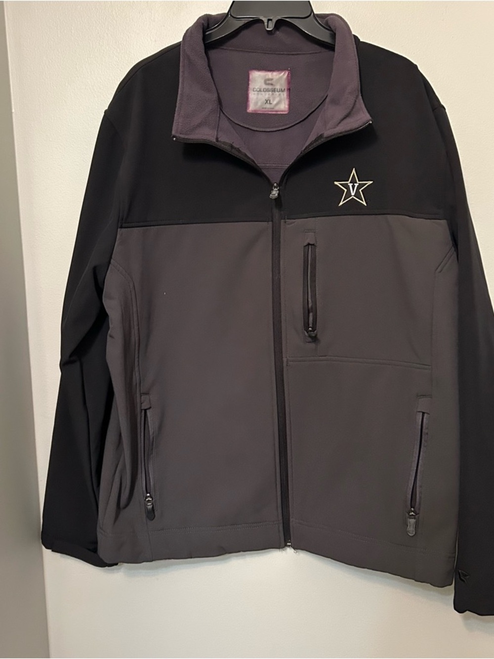 Vanderbilt Colloseum‎ Athletics Soft Shell Jacket Adult XL Black Full Zip Vandy
